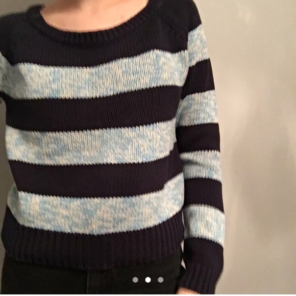 American Eagle Sweater - Picture 2 of 3